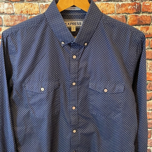🦃 Express men fitted polka dot navy blue medium 15 button down dress shirt - Picture 2 of 5